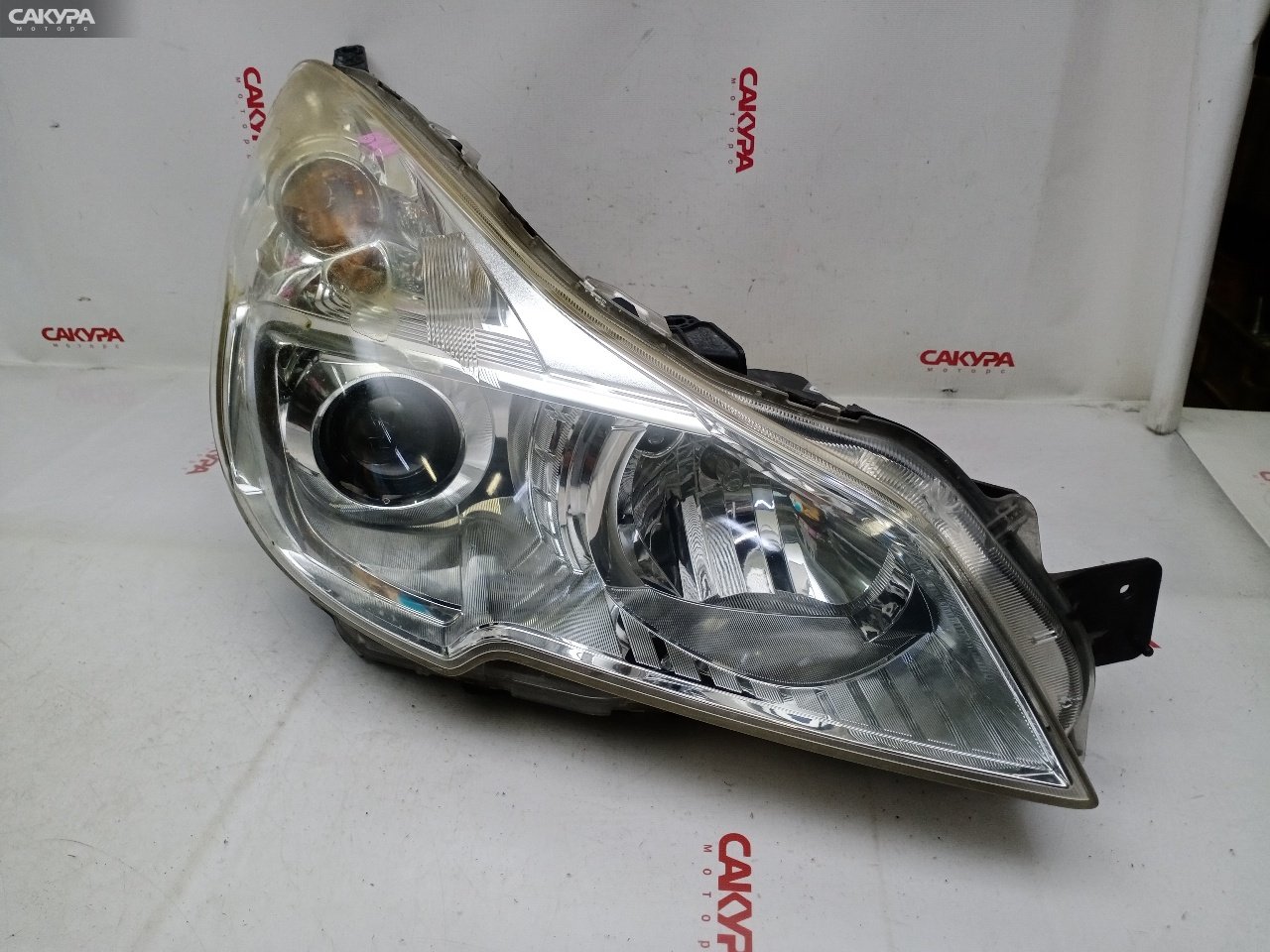 Фара правая Subaru Legacy BR9 EJ255 100-20061: купить в Сакура Красноярск.