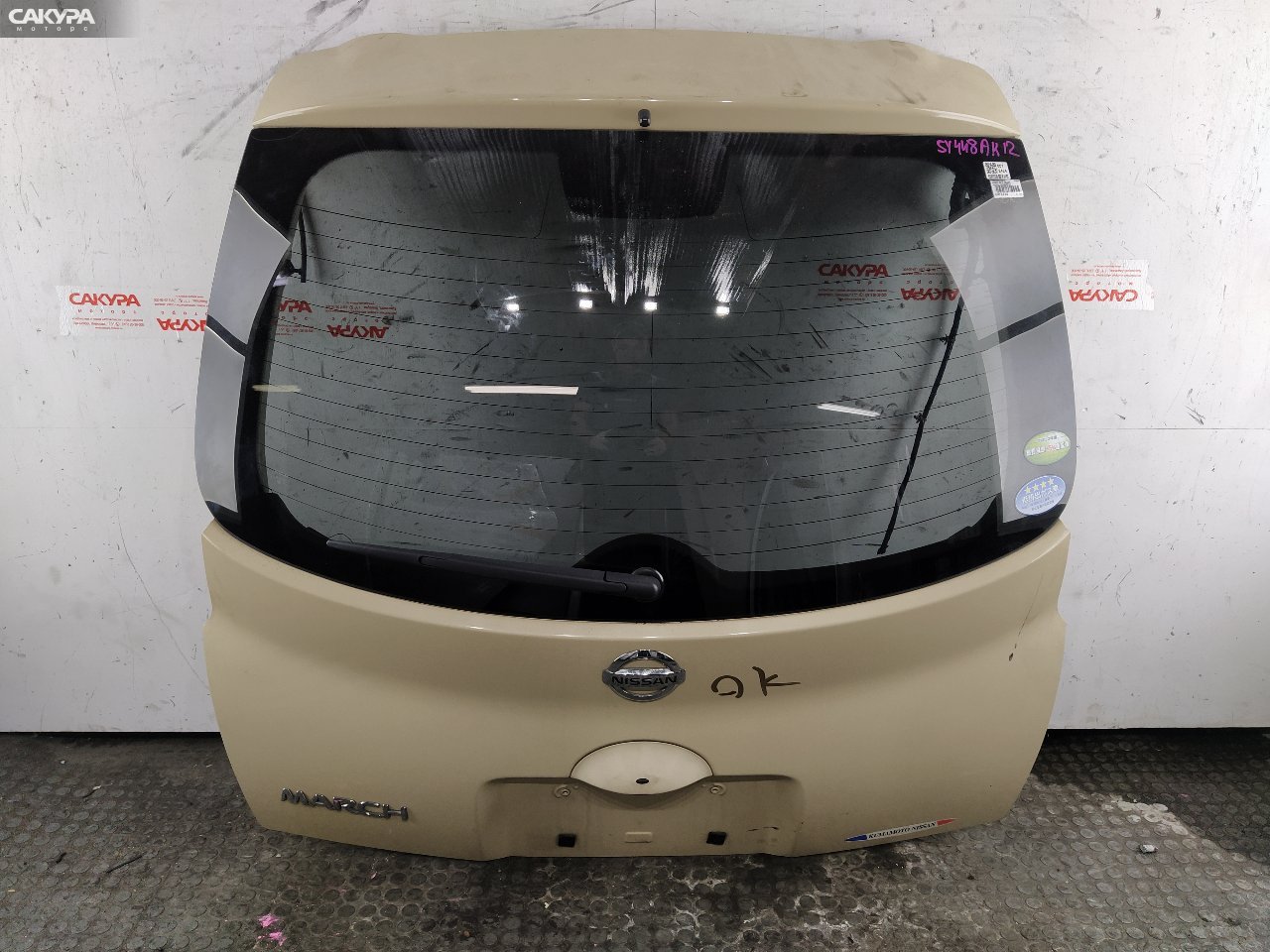 Дверь багажника Nissan March AK12 CR12DE: купить в Сакура Красноярск.