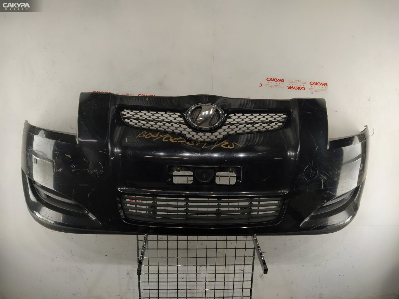 Бампер передний Toyota Auris NZE151 1NZ-FE: купить в Сакура Красноярск.