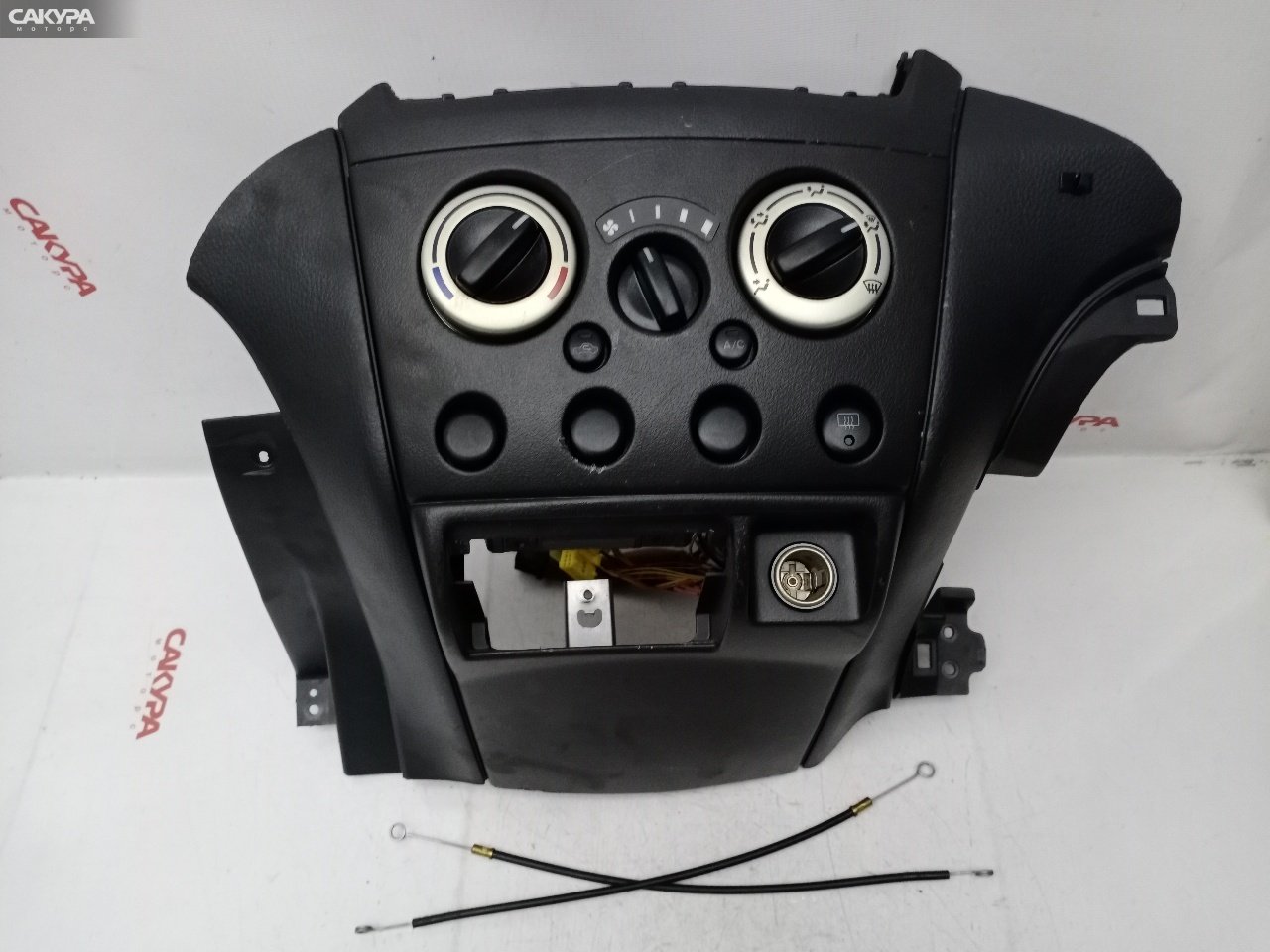 Блок управления климат-контролем Suzuki Aerio RB21S M15A: купить в Сакура Красноярск.