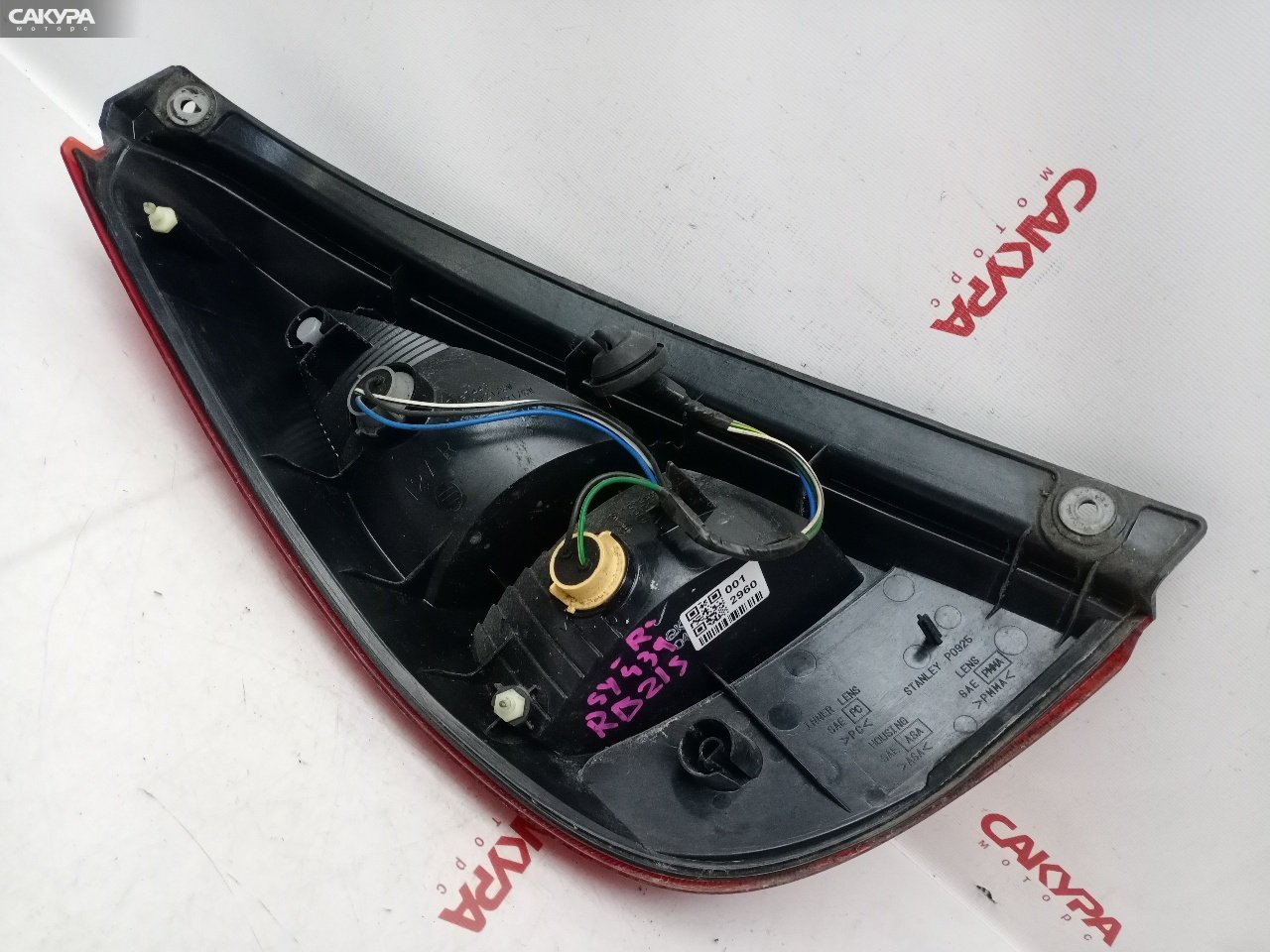 Фонарь стоп-сигнала правый Suzuki Aerio RB21S M15A P0925: купить в Сакура Красноярск.