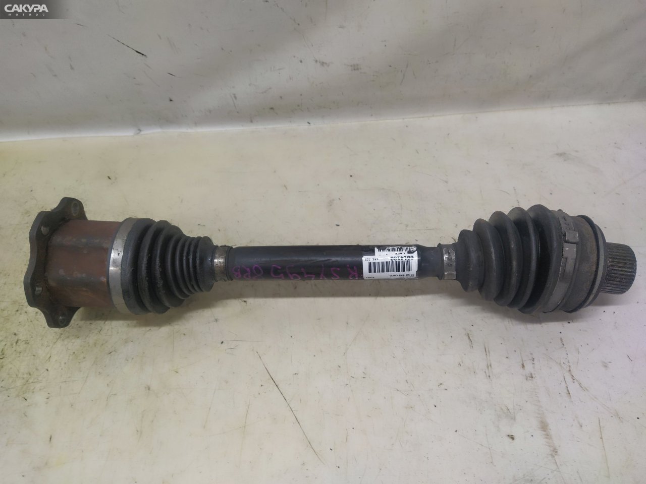 Привод передний правый Audi Q5 8RB CNCD: купить в Сакура Красноярск.