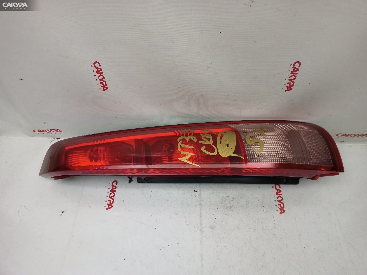 Фонарь стоп-сигнала правый Nissan X-TRAIL NT30 QR20DE 4913: купить в Сакура Красноярск.