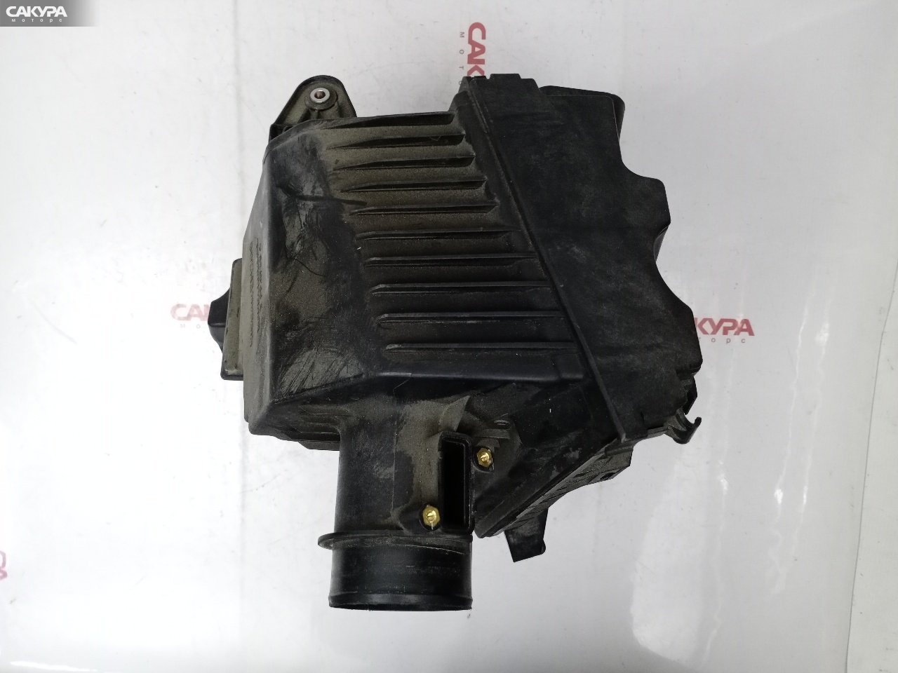 Корпус воздушного фильтра Nissan Lafesta NB30 MR20DE: купить в Сакура Красноярск.