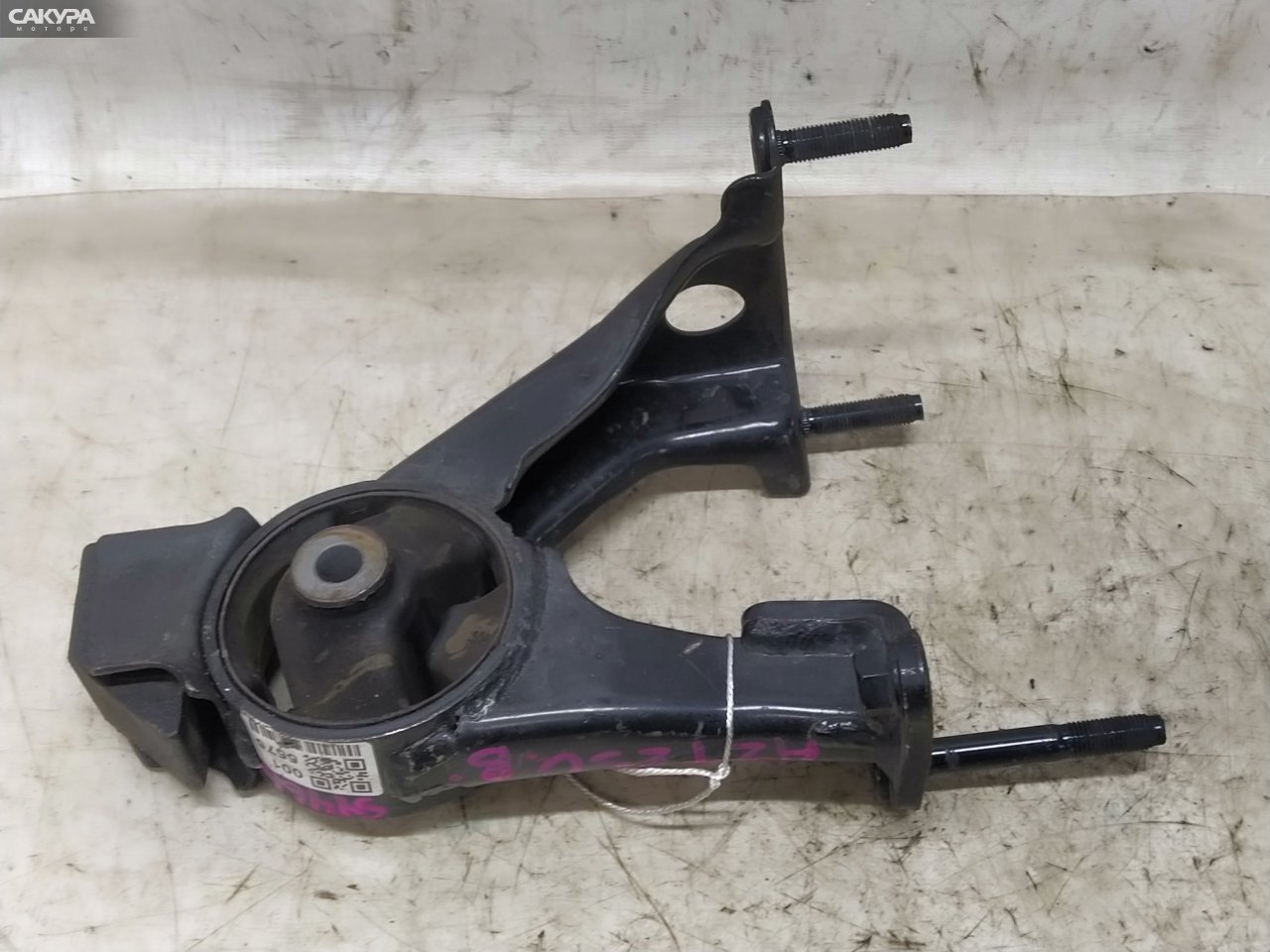 Подушка двигателя задняя Toyota Avensis AZT250 1AZ-FSE: купить в Сакура Красноярск.
