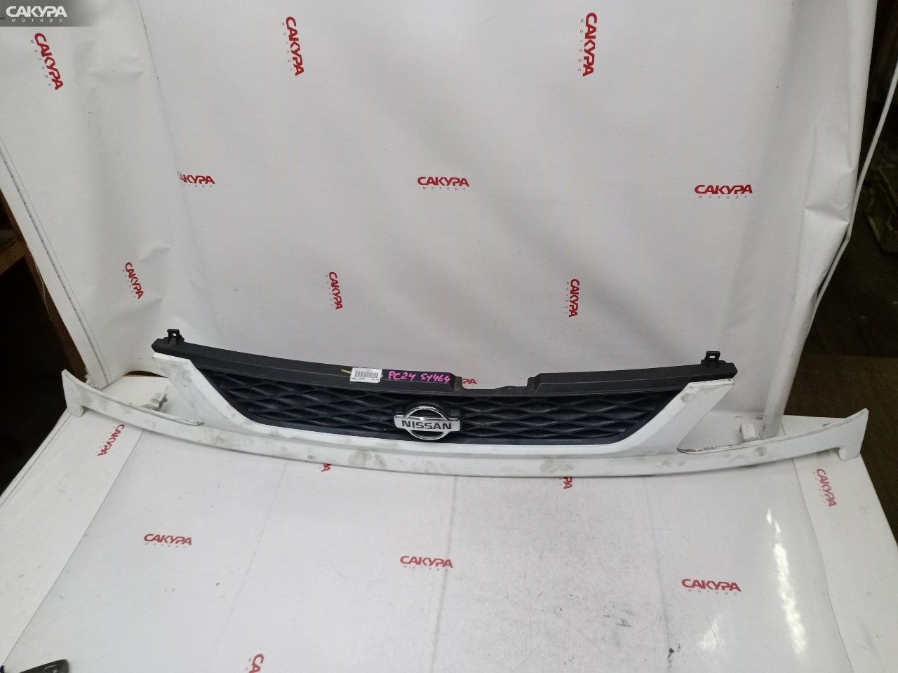 Решетка радиатора Nissan Serena PC24 SR20DE: купить в Сакура Красноярск.