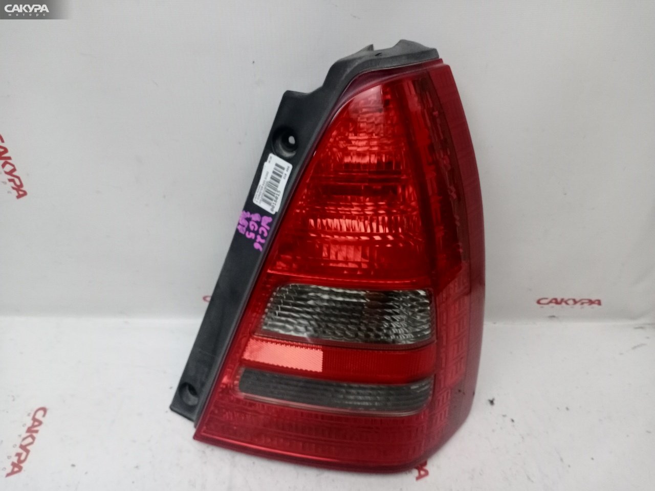 Фонарь стоп-сигнала правый Subaru Forester SG5 EJ202 220-20762: купить в Сакура Красноярск.