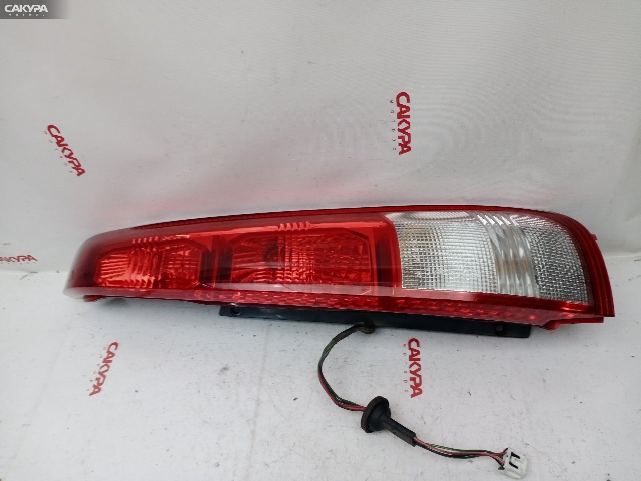 Фонарь стоп-сигнала правый Nissan X-TRAIL NT30 QR20DE 4913: купить в Сакура Красноярск.