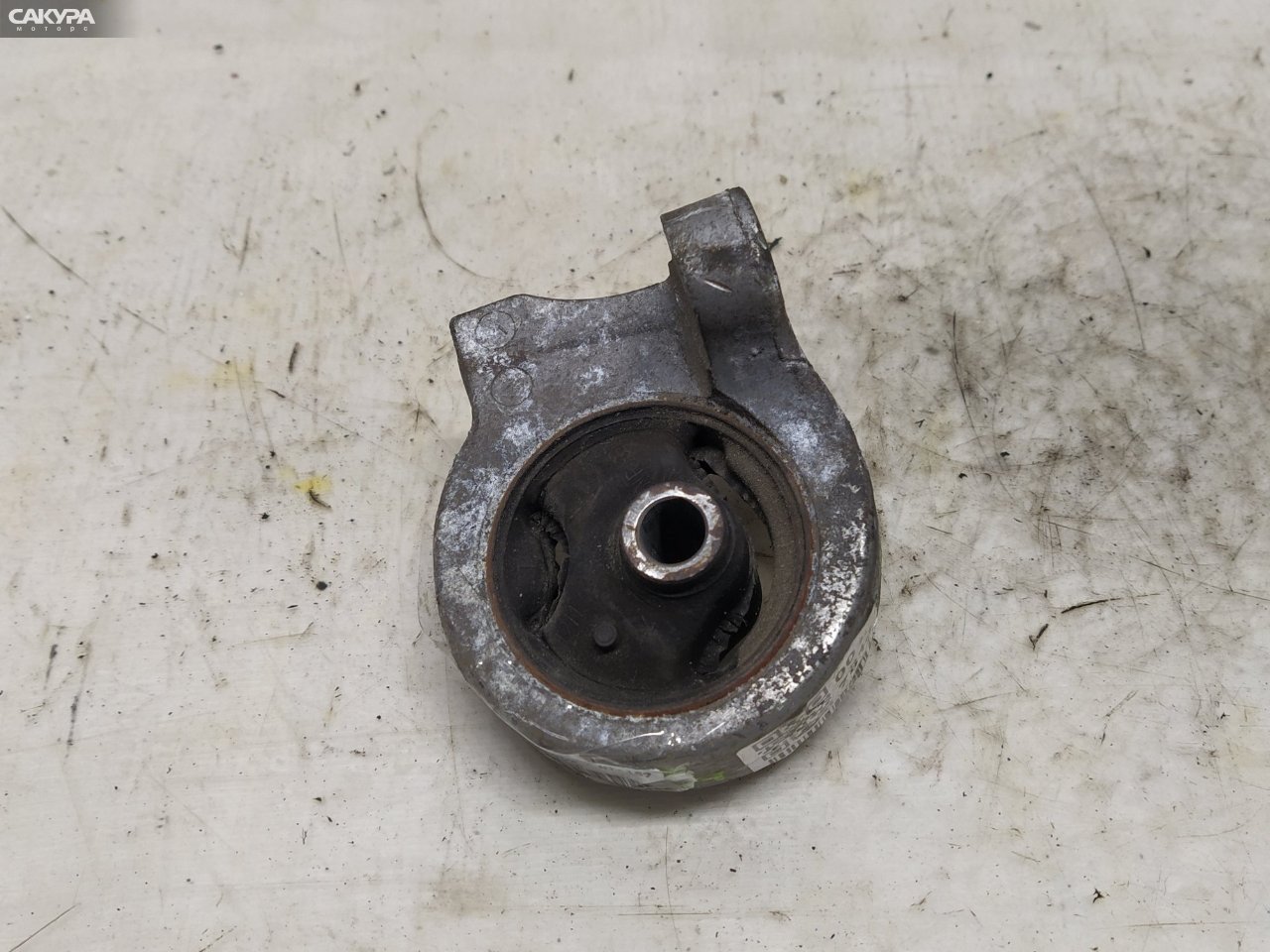 Подушка двигателя правая Nissan March K11 CG10DE: купить в Сакура Красноярск.