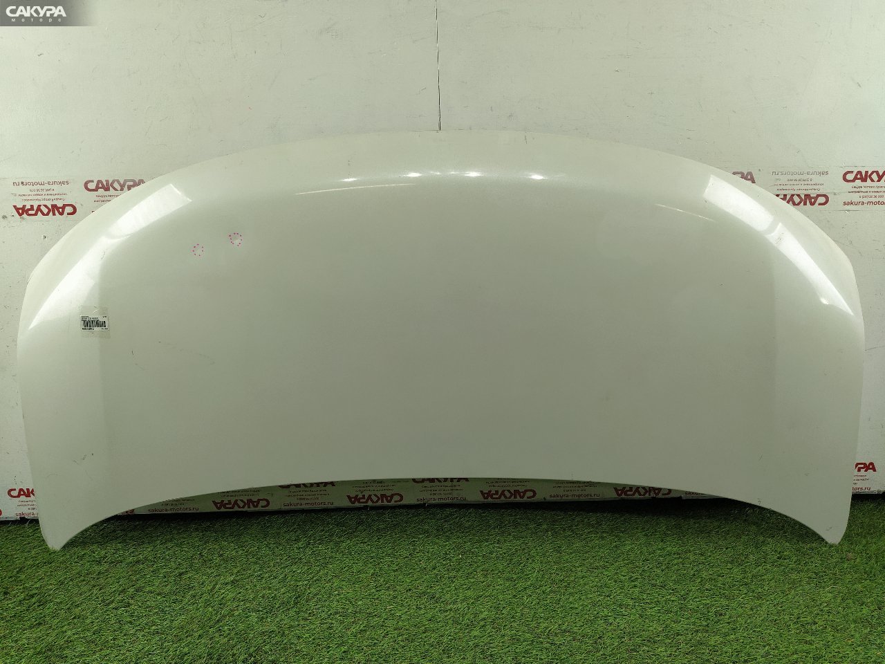 Капот Nissan Serena CC25 MR20DE: купить в Сакура Красноярск.