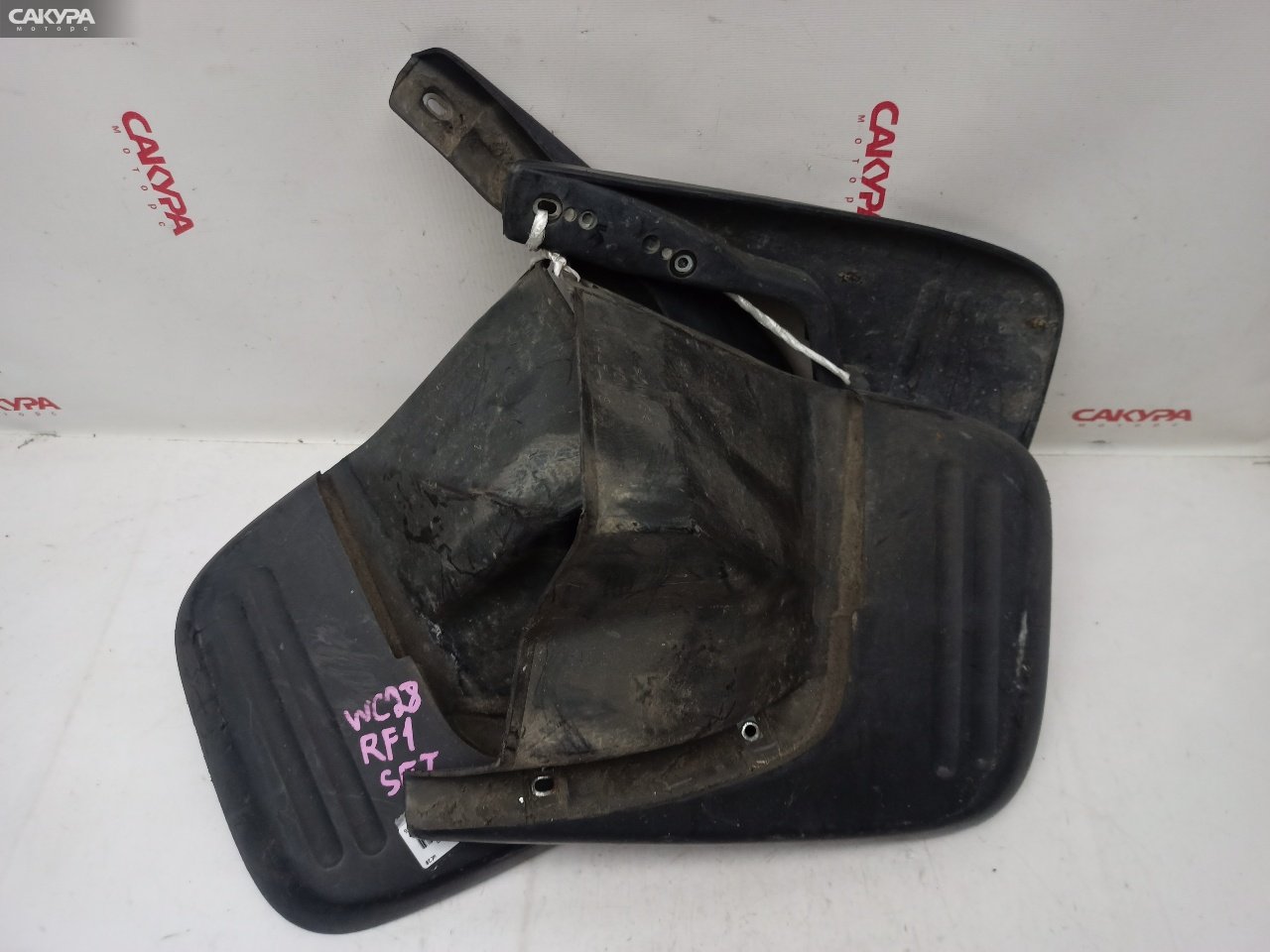Брызговик Honda Stepwgn RF1 B20B: купить в Сакура Красноярск.