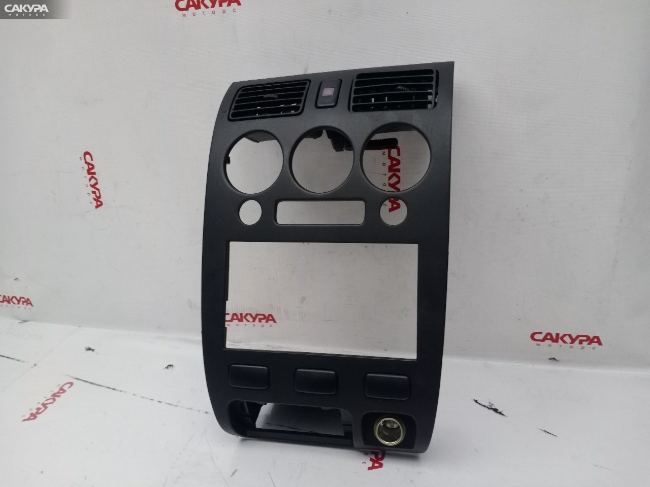 Рамка магнитолы Toyota Duet M100A EJ-VE: купить в Сакура Красноярск.