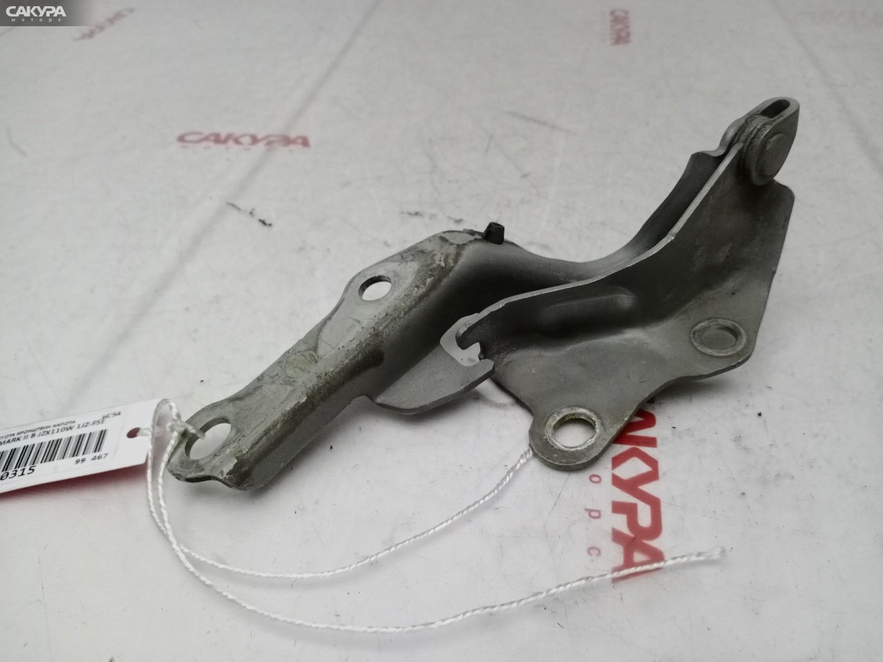 Кронштейн капота левый Toyota Mark II Blit JZX110W 1JZ-FSE: купить в Сакура Красноярск.