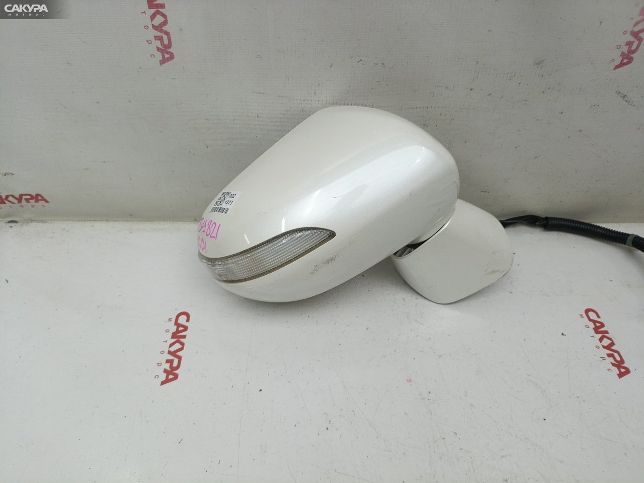 Зеркало боковое правое Honda FIT GD1 L13A: купить в Сакура Красноярск.