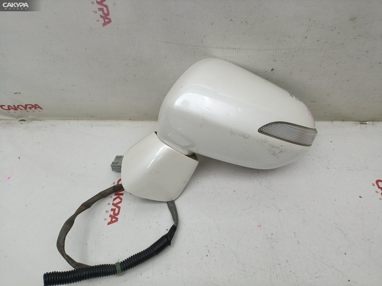 Зеркало боковое левое Honda FIT GD1 L13A: купить в Сакура Красноярск.