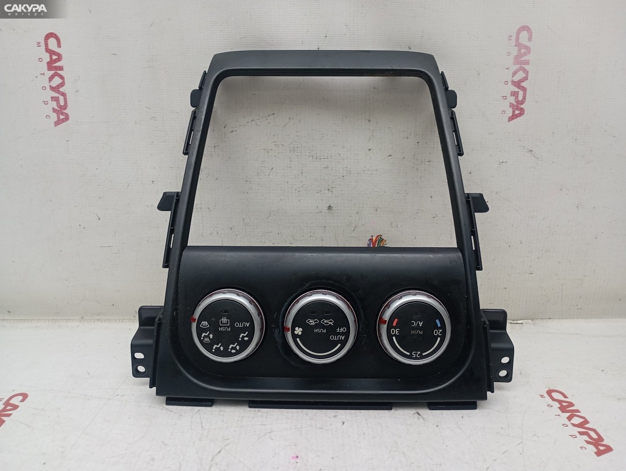 Блок управления климат-контролем Suzuki SX4 YB11S M15A: купить в Сакура Красноярск.