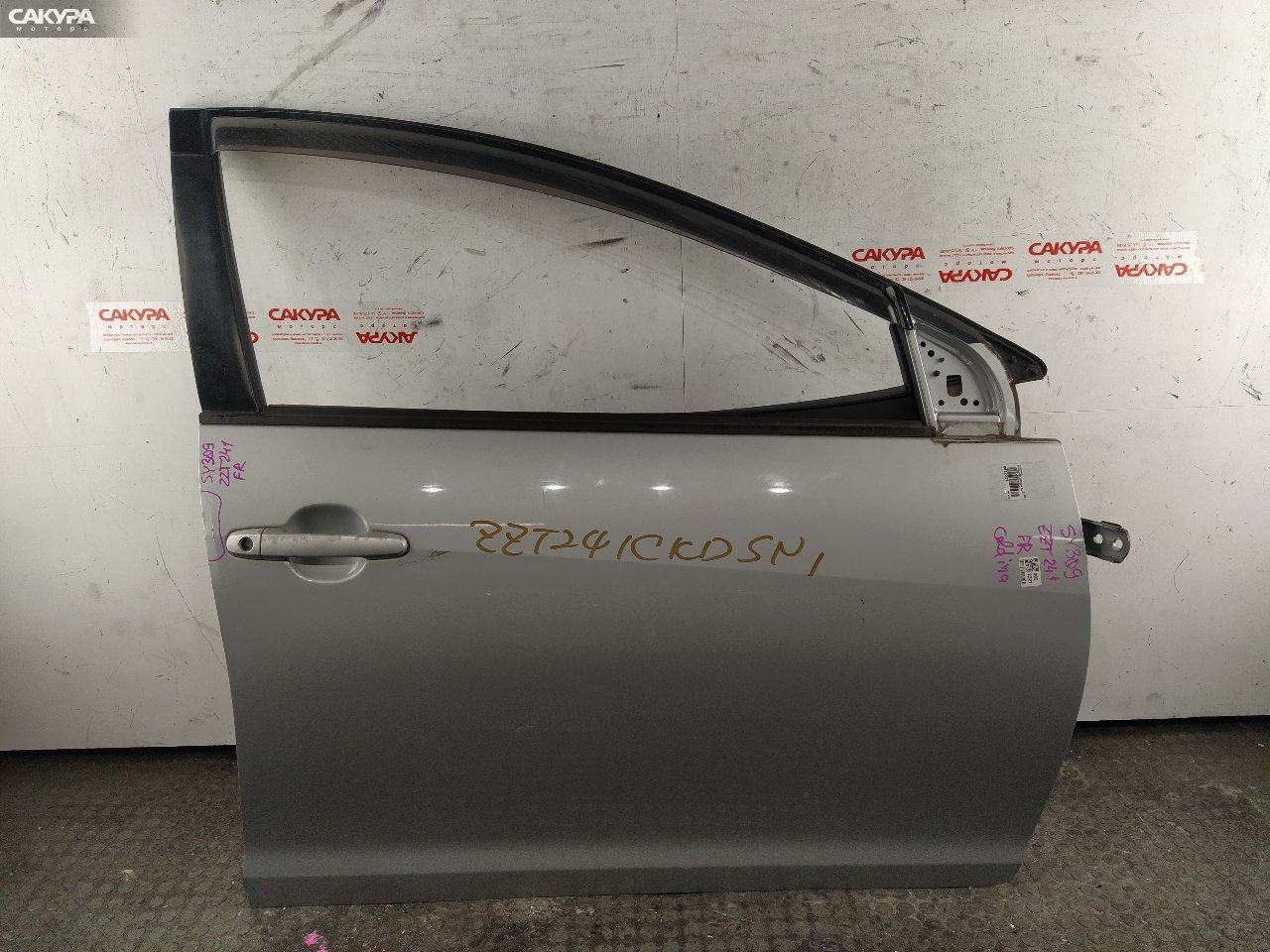 Дверь боковая передняя правая Toyota Caldina ZZT241W 1ZZ-FE: купить в Сакура Красноярск.