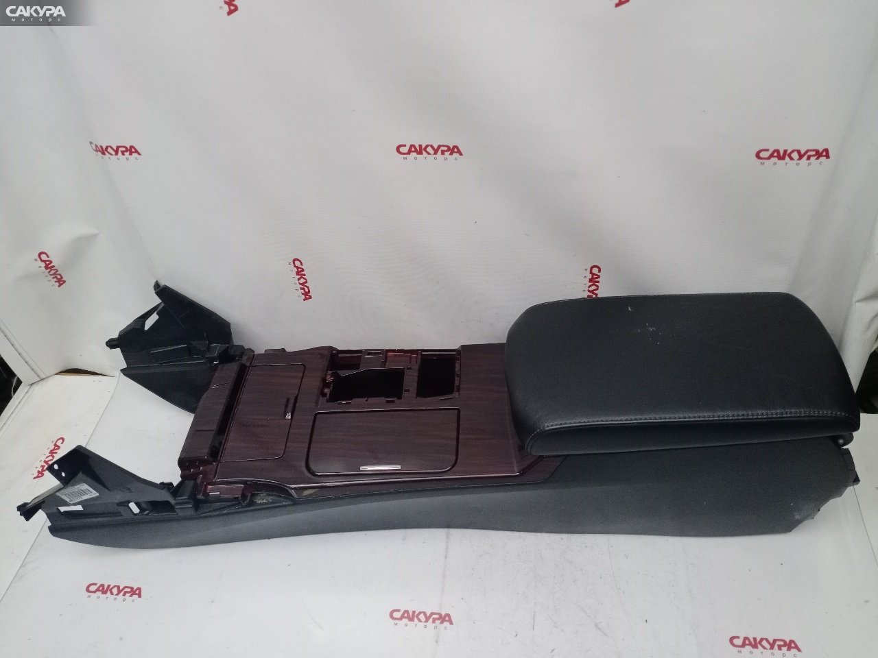 Бардачок Toyota Mark X GRX130 4GR-FSE: купить в Сакура Красноярск.
