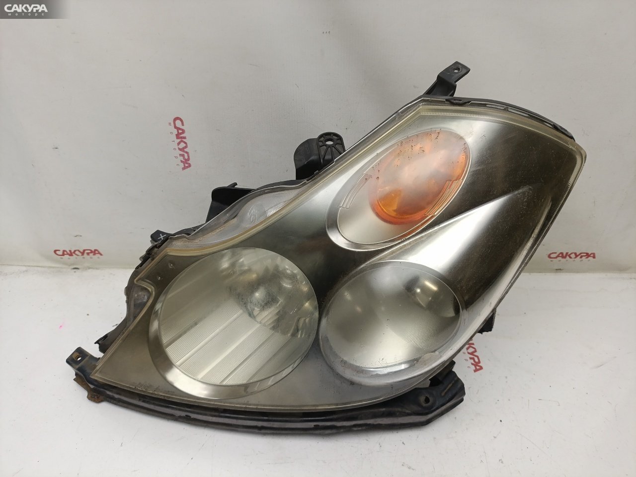 Фара левая Honda Stream RN1 D17A 100-22479: купить в Сакура Красноярск.