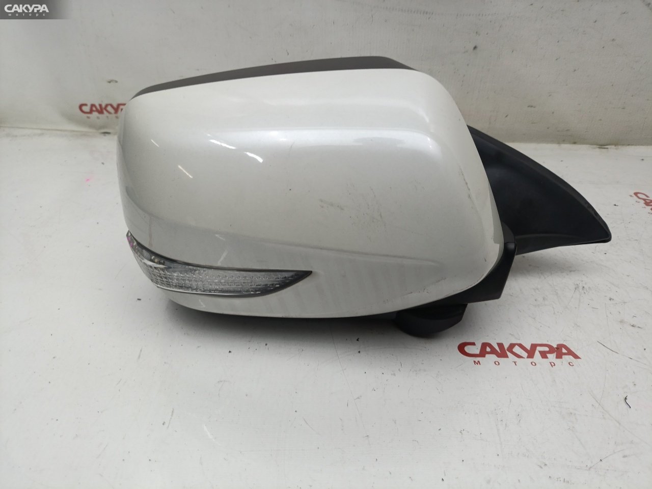 Зеркало боковое правое Subaru Legacy BM9 EJ255: купить в Сакура Красноярск.