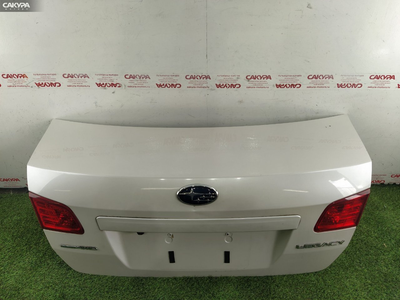 Крышка багажника Subaru Legacy BM9 EJ255: купить в Сакура Красноярск.