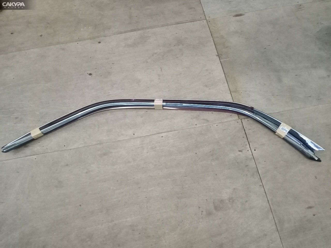 Ветровик Nissan Laurel HC35 RB20DE: купить в Сакура Красноярск.