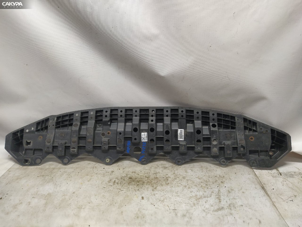 Защита бампера передняя Toyota Vitz NSP130 1NR-FE: купить в Сакура Красноярск.