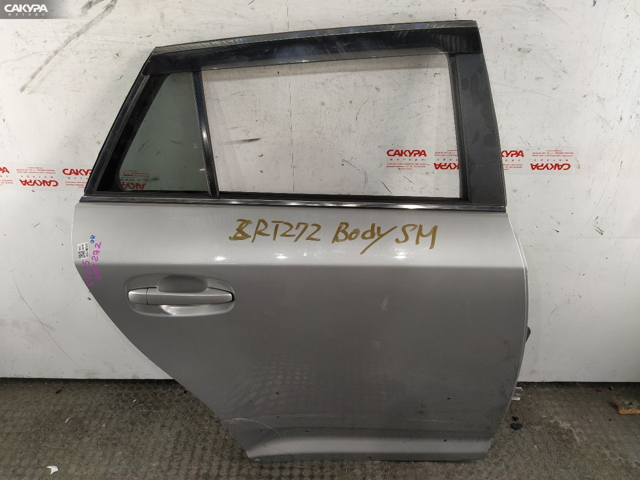 Дверь боковая задняя правая Toyota Avensis ZRT272 3ZR-FAE: купить в Сакура Красноярск.
