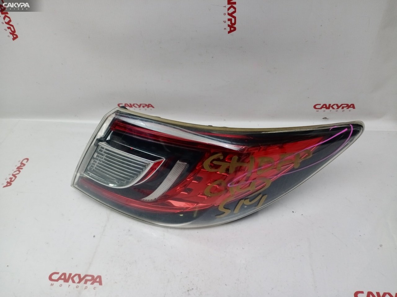 Фонарь стоп-сигнала правый Mazda Atenza GHEFP LF-VE 220-41055: купить в Сакура Красноярск.