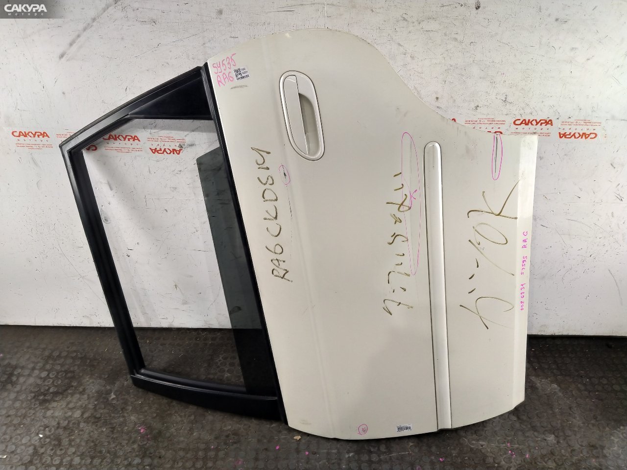 Дверь боковая задняя левая Honda Odyssey RA6 F23A: купить в Сакура Красноярск.