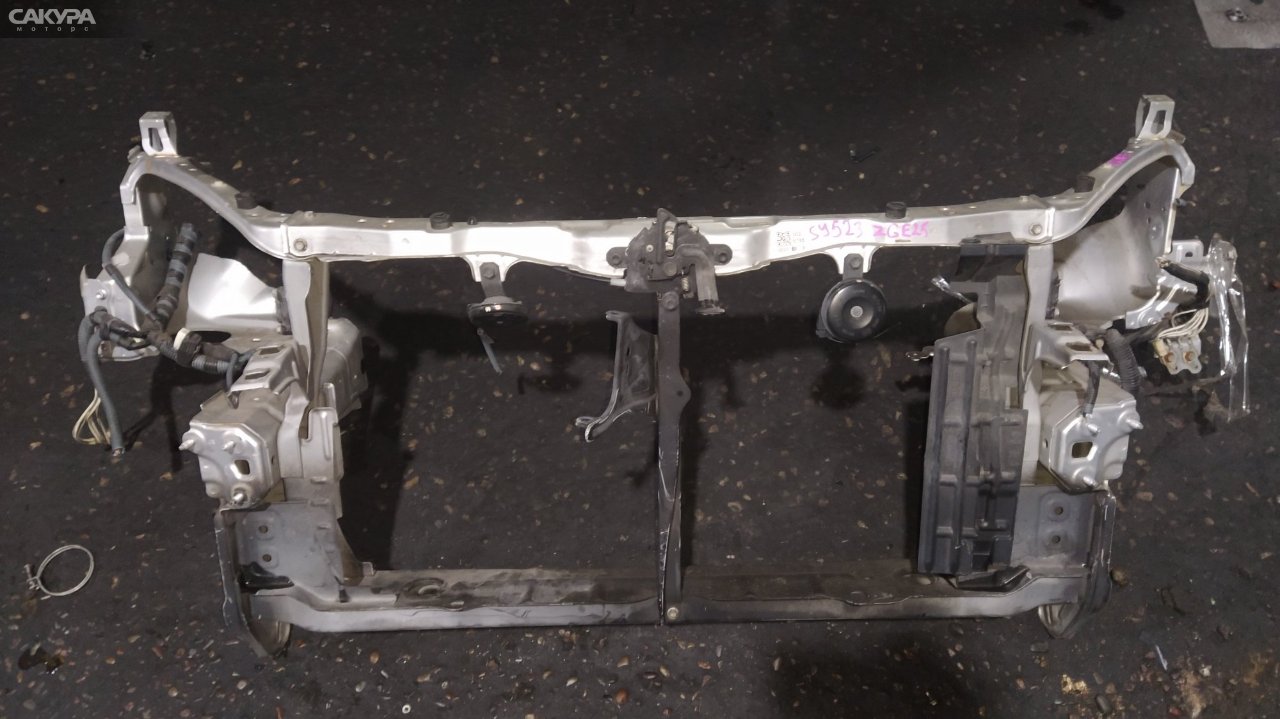 Рамка радиатора Toyota Wish ZGE25G 2ZR-FAE: купить в Сакура Красноярск.