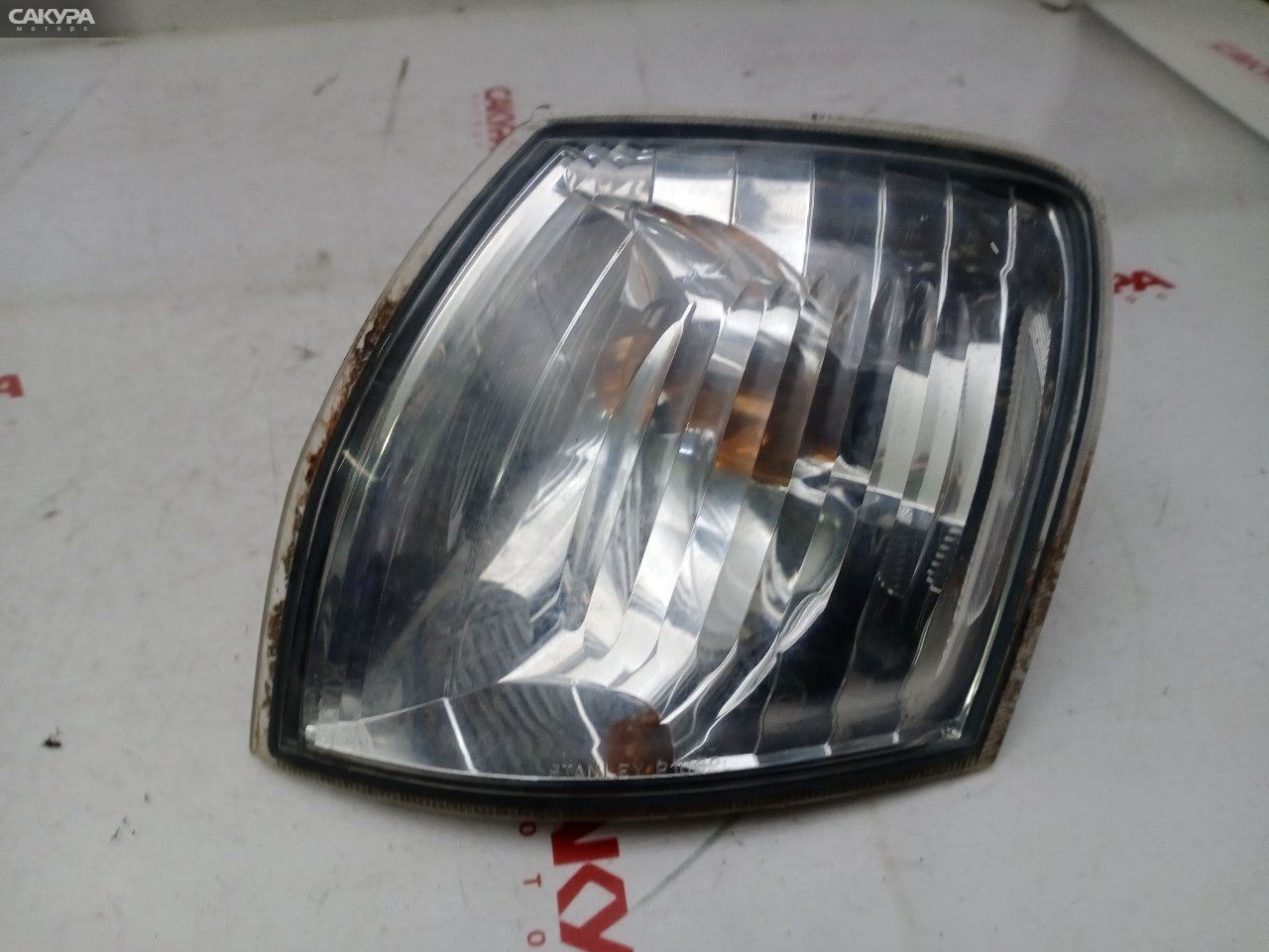 Габарит левый Mazda Demio DW3W B3E P1002: купить в Сакура Красноярск.
