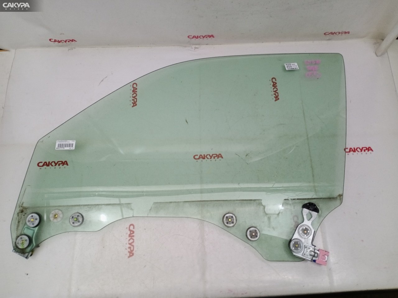Стекло боковое переднее левое Subaru Forester SG5 EJ202: купить в Сакура Красноярск.