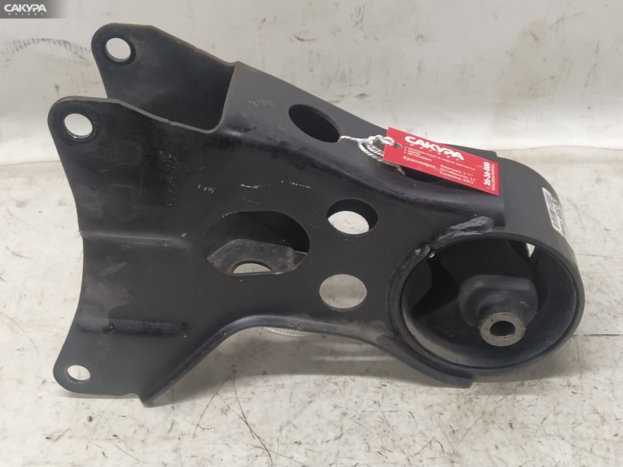 Подушка двигателя задняя Nissan Serena RC24 QR25DE: купить в Сакура Красноярск.