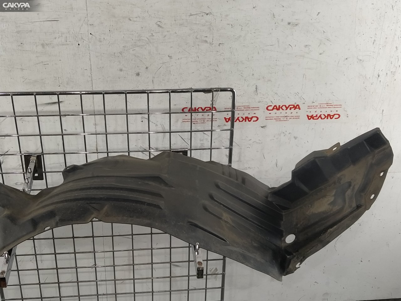 Подкрылок передний правый Nissan Serena TC24 QR20DE: купить в Сакура Красноярск.