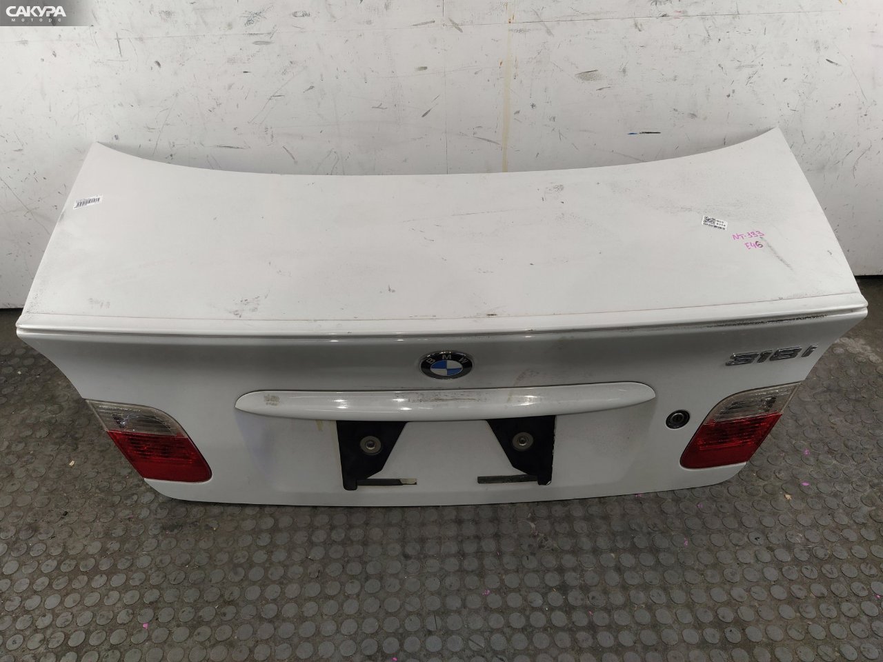 Крышка багажника BMW 3-SERIES E46 N42B20: купить в Сакура Красноярск.