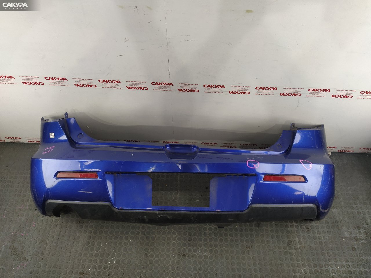 Бампер задний Mazda Axela BK5P ZY-VE U1U1A2: купить в Сакура Красноярск.