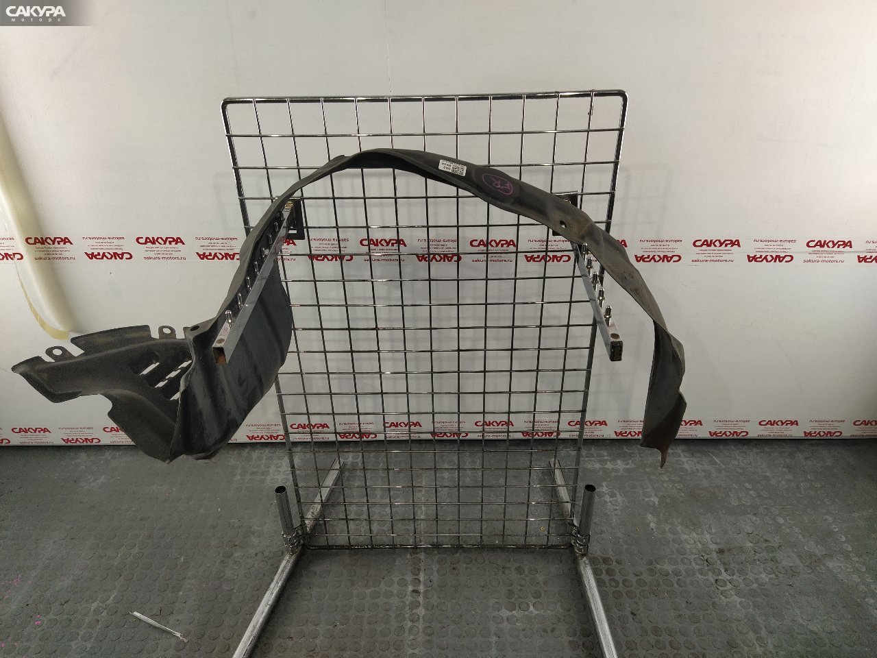 Подкрылок передний правый Toyota Townace Noah KR42V 7K-E: купить в Сакура Красноярск.