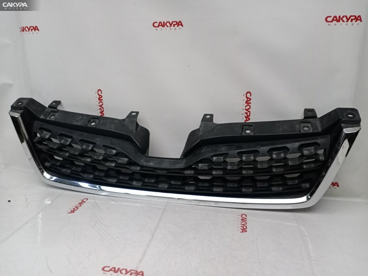 Решетка радиатора Subaru Forester SJ5 FB20: купить в Сакура Красноярск.