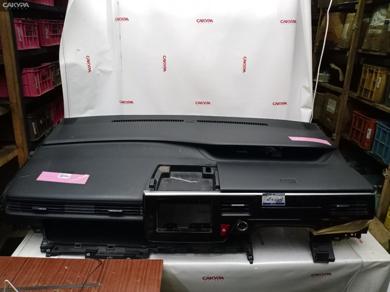 Панель передняя в салон Honda Stepwgn RP1 L15B: купить в Сакура Красноярск.