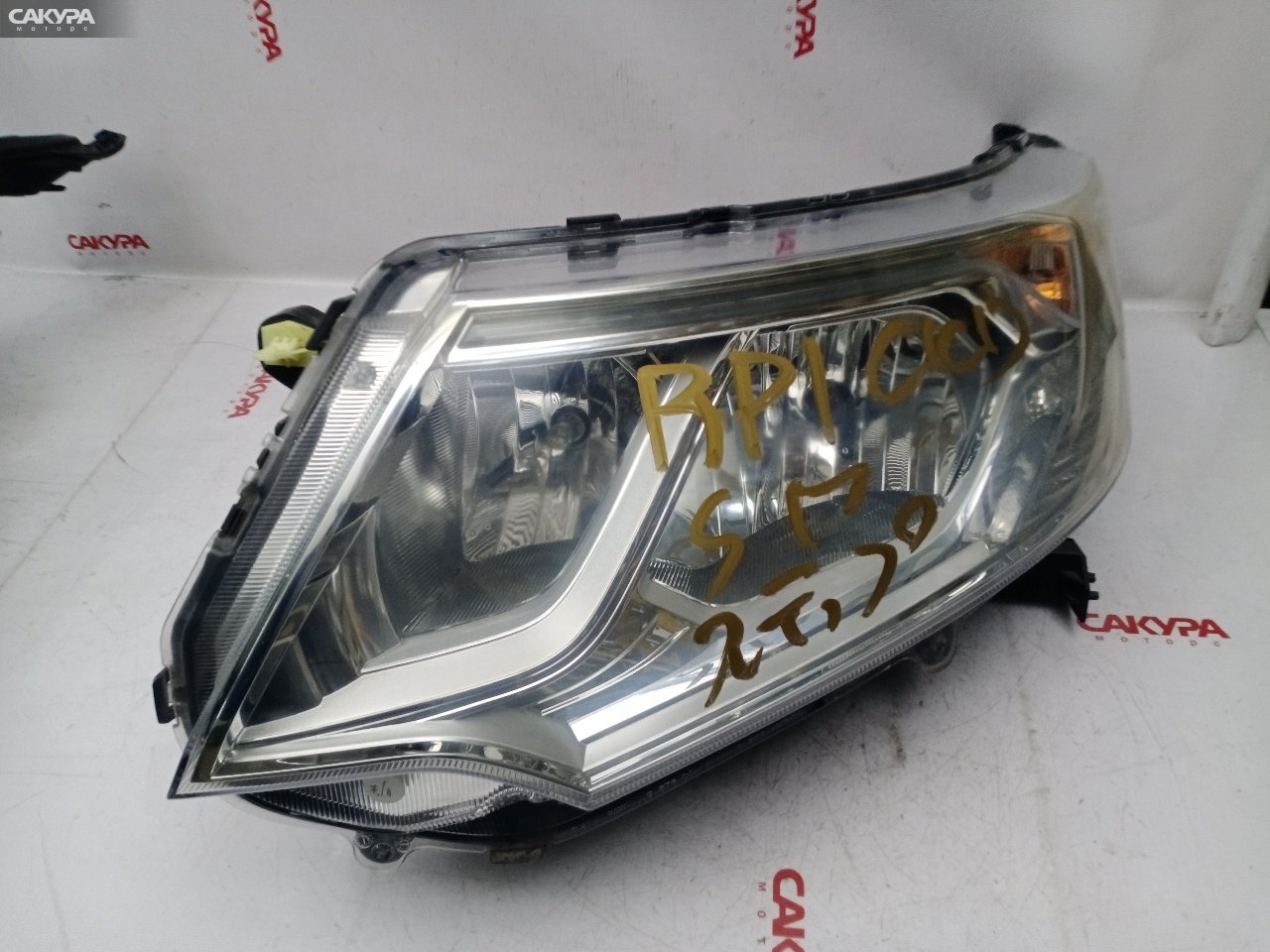 Фара левая Honda Stepwgn RP1 L15B 6330: купить в Сакура Красноярск.