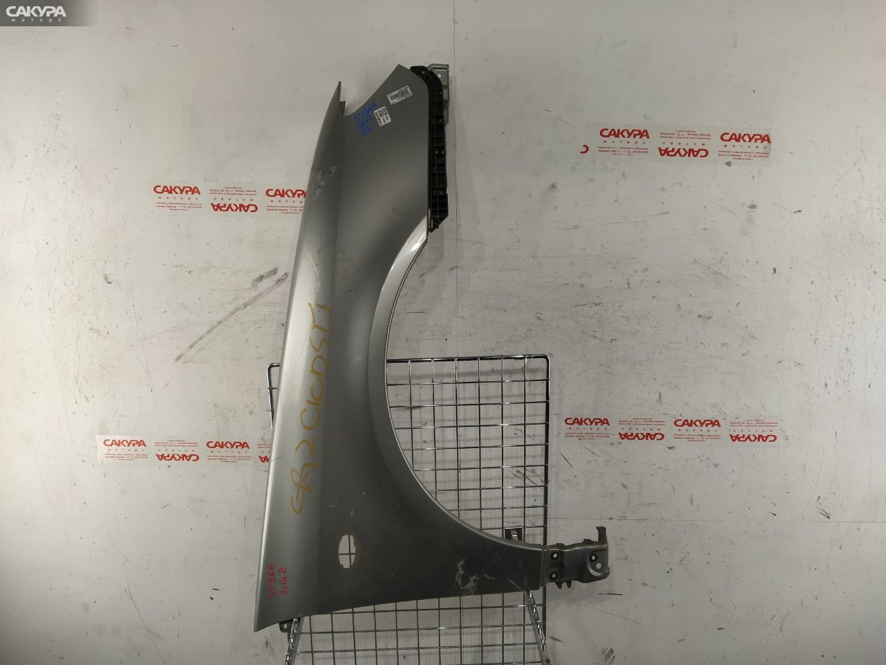 Крыло переднее правое Subaru Impreza GG2 EJ152: купить в Сакура Красноярск.