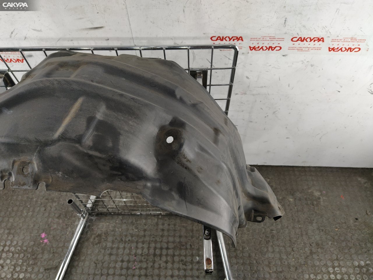 Подкрылок передний правый Mazda Demio DE3FS ZJ-VE: купить в Сакура Красноярск.