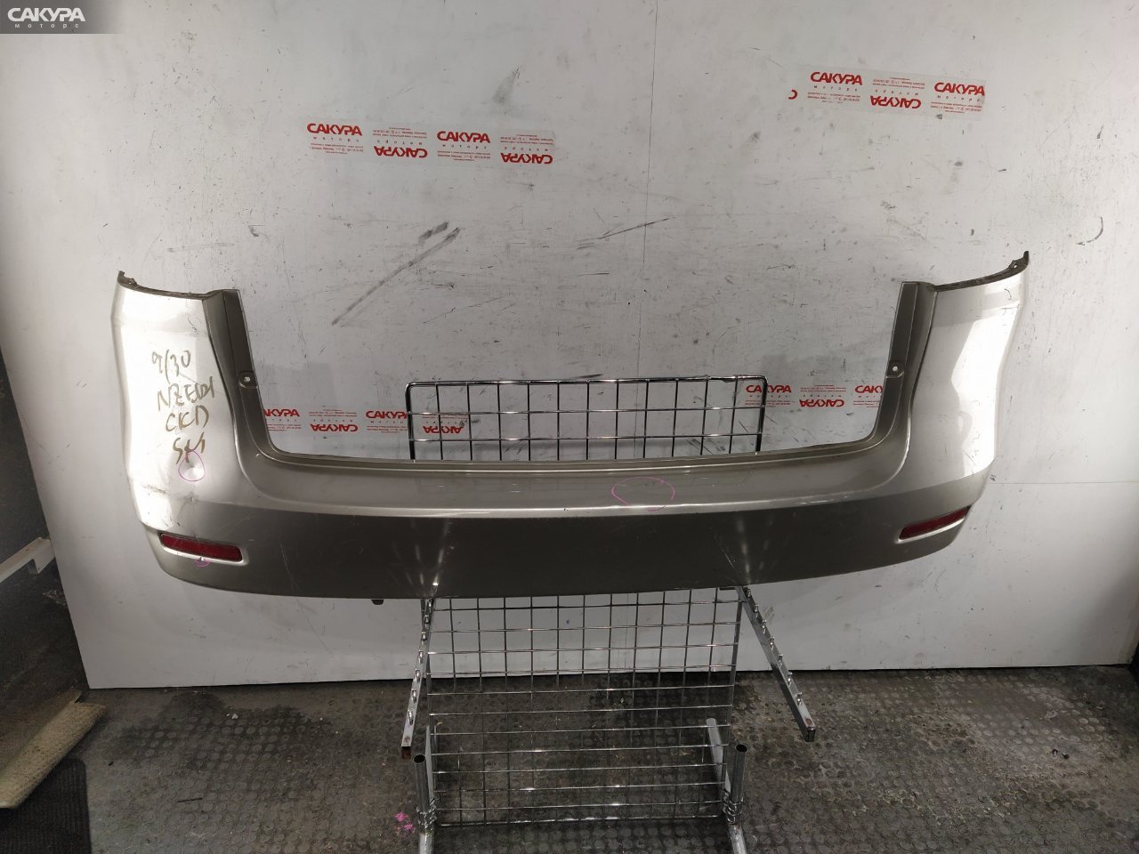 Бампер задний Toyota Corolla Spacio NZE121N 1NZ-FE U1U1A4A2: купить в Сакура Красноярск.