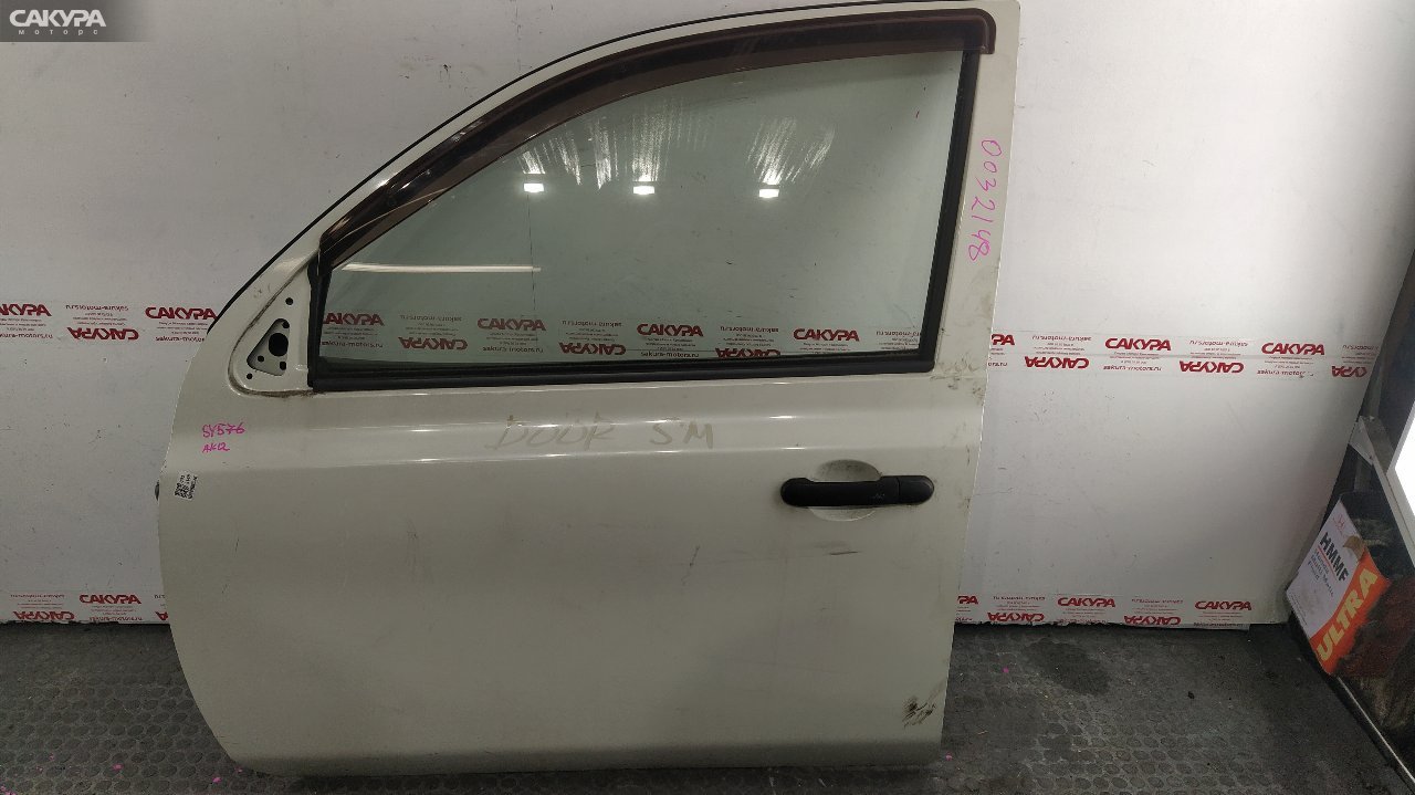 Дверь боковая передняя левая Nissan March AK12 CR12DE: купить в Сакура Красноярск.