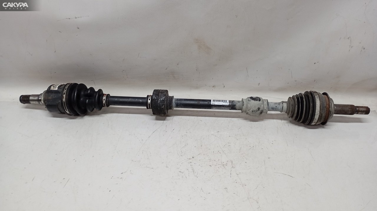 Привод передний правый Toyota Corolla Axio NZE161 1NZ-FE: купить в Сакура Красноярск.