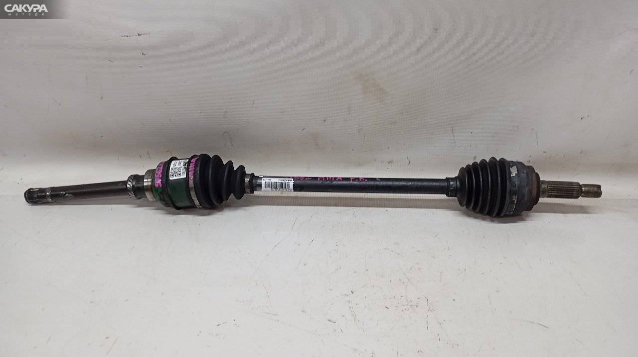 Привод передний правый Toyota Duet M111A K3-VE2: купить в Сакура Красноярск.