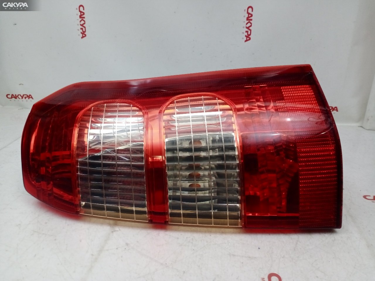 Фонарь стоп-сигнала правый Toyota Succeed NCP51V 1NZ-FE 52-080: купить в Сакура Красноярск.