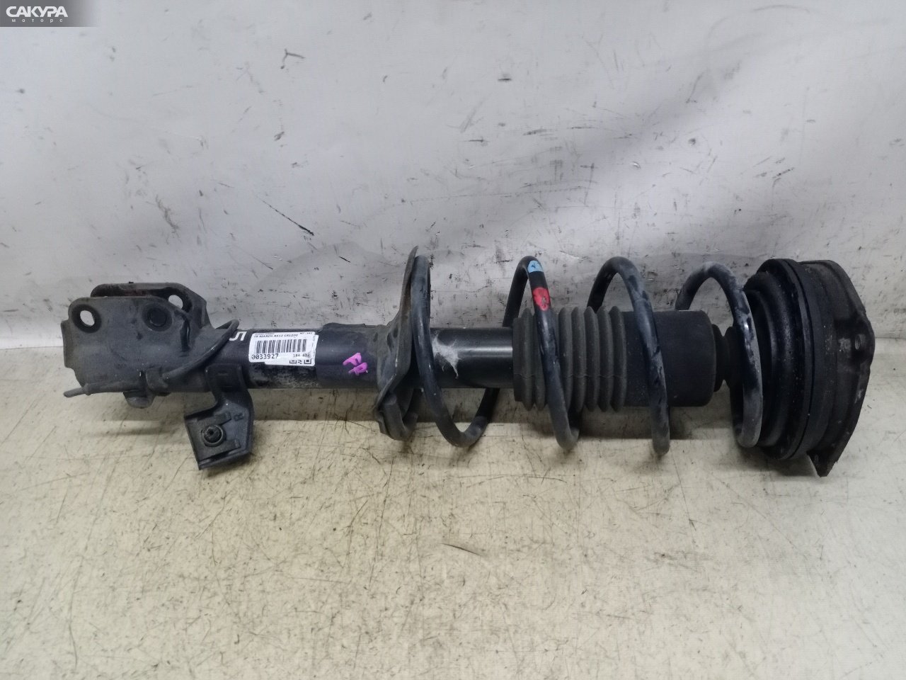 Стойка подвески передняя правая Nissan March AK12 CR12DE: купить в Сакура Красноярск.