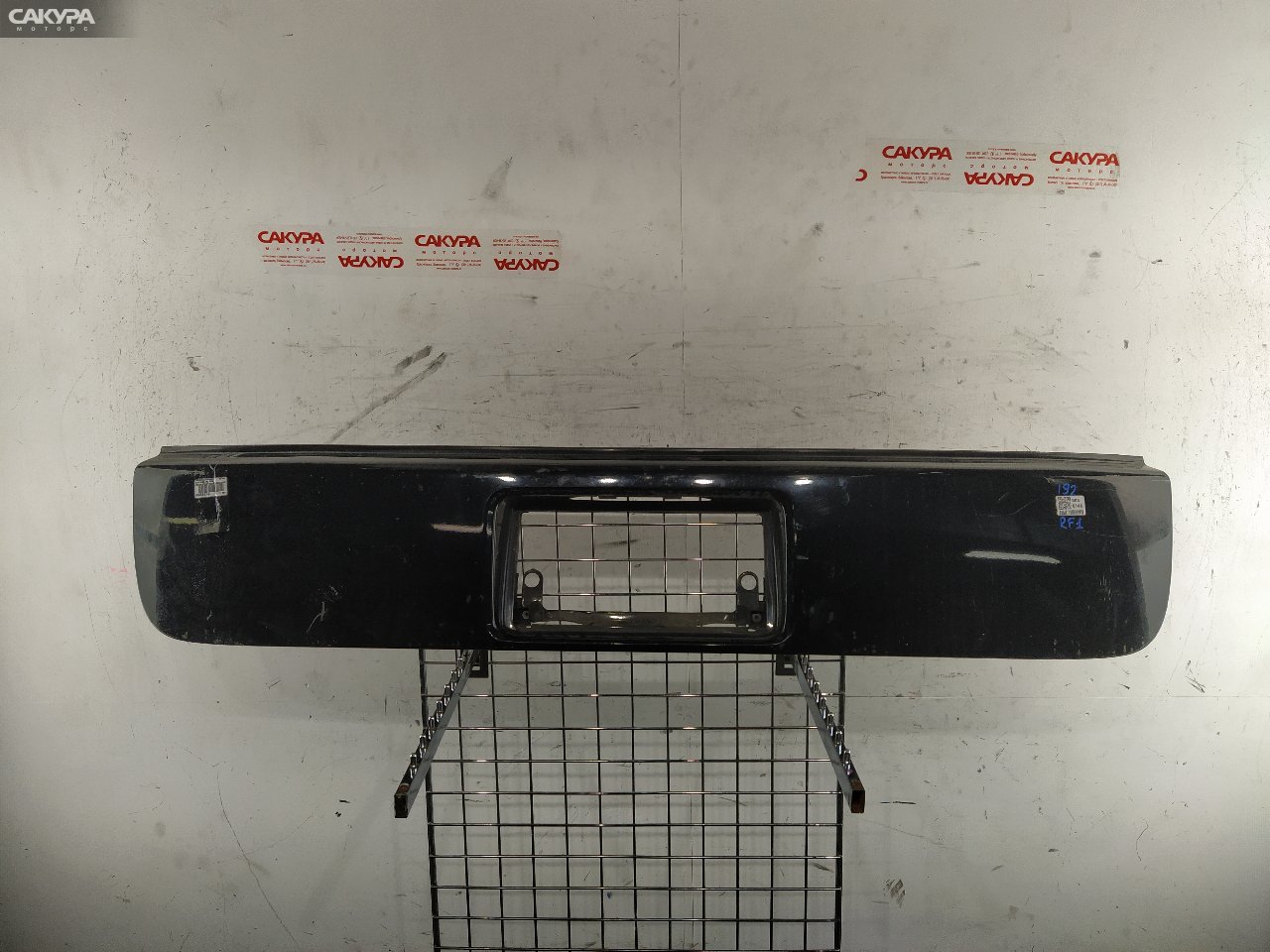 Накладка багажника Honda Stepwgn RF1 B20B: купить в Сакура Красноярск.